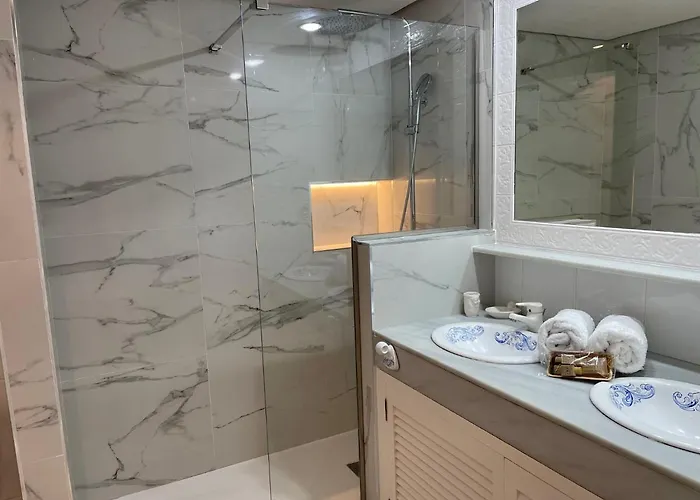 Planta Jardin Con Gran Terraza, Soleado 132 Lägenhet