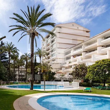 Apartment Planta Jardin Con Gran Terraza, Soleado 132